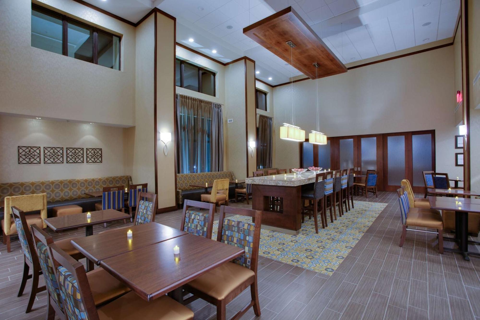 Hampton Inn & Suites Philadelphia/Bensalem Zewnętrze zdjęcie